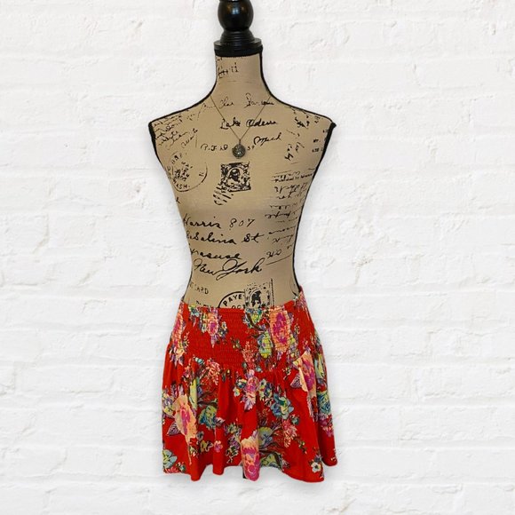 Kira Yukimura's Roxy Floral Print Circle Skirt Teen Wolf - Picture 4 of 7